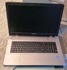 Medion Akoya Laptop /Notebook , 17 Zoll E 7420 mit Ladegerät