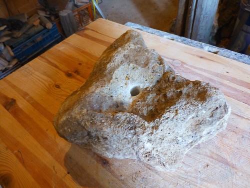 Quellstein brunnenstein mit - quellstein,