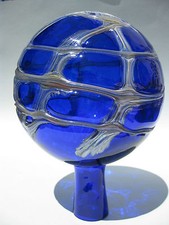 Rosenkugel aus Glas - blau mit Netzdekoration ø15cm.