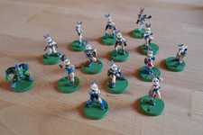Blood Bowl Damenteam "Bunnys", bemalt in türkis (Dolphins), 13 Figuren, Zinn