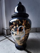 Prunkvase, Deckelurnenvase