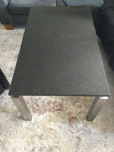 Couchtisch aus edelstahl - couchtisch,