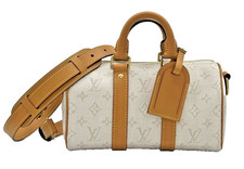 LOUIS VUITTON Keepall 25 in