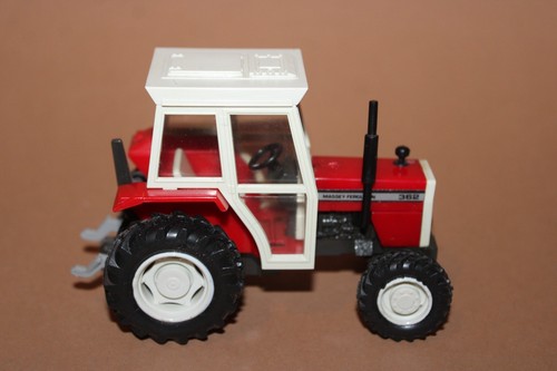 Britains 9502 32 traktor - britains,