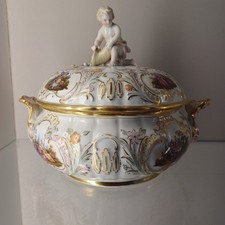 Meissen gr. Terrine Dulong