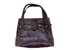 Jimmy Choo Lederhandtasche braun  mit goldfarbenen Ösen mit Patina