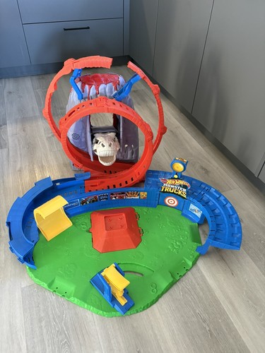 Hot wheels monster trucks bahn - wheels,