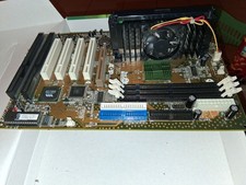 Mainboard mit Pentium III 500MHz Slot 1