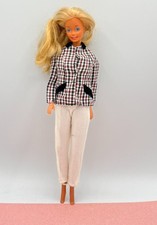 Alte Barbie Puppenkleidung