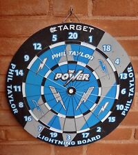 Große Dartscheibe 45 cm von Phil Taylor The Power incl. 6 original Dartpfeile