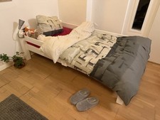 Kinder-/Jugendbett 180x90cm, Massivholz. Sehr schön, voll funktionsfähig!