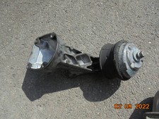 Mercedes C-Klasse 220 CDI 105KW W203 Motorhalter Motorlager links A6112230704