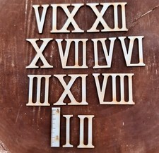 Römische Zahlen 1 bis 12 aus