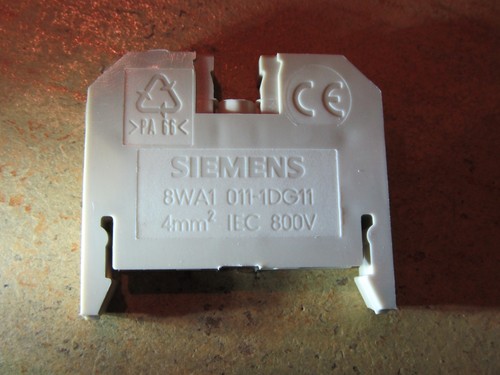 Siemens 8wa1 011 1dg11 - 8wa1, 4mm2