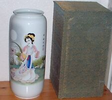 DEKORATIVE HOCHWERTIGE