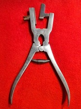 Werkzeug alt Knopflochzange Sattler D.R.G.M. mit Herstellermarke antik