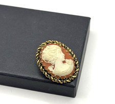 Vintage Cameo Brosche