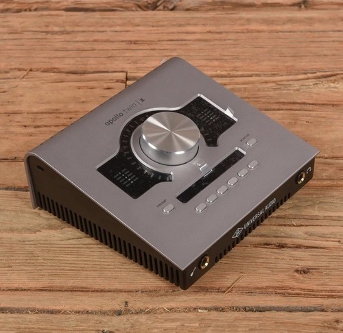 Universal audio apollo - audio, twin