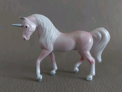 Breyer stablemate walking - breyer,