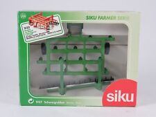 SIKU 1/32 Nr. 1957 Striegel