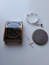Rado gehäuse, Pfeile
