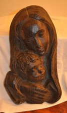Madonna-/Maria-/Mutter mit Kind, Gipsrelief zum Aufhängen in Holzoptik bemalt