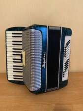 Ukraine Klavier Akkordeon 90