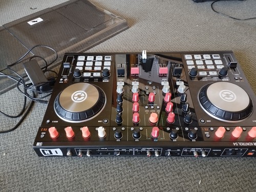 Traktor kontrol mk2 pro dj - traktor,