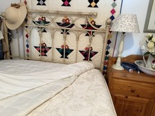 Wunderschönes Beiges  Metal bed  im antik Look 1,40m X 2,00m