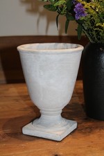 Kleiner Übertopf, Amphore