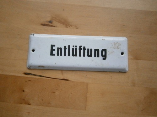Entlüftung antikes ddr - "entlüftung",