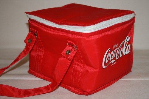 Kleine kühltasche von coca - kleine,
