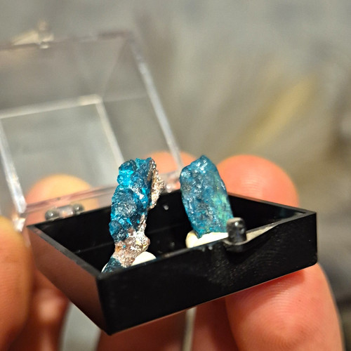 Kleine dioptase jeweils - dioptase,