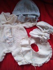Einzigartiges Baby Herbst Winter Paket, 50 , Overall,Mütze,Schläppchen,Lätzchen