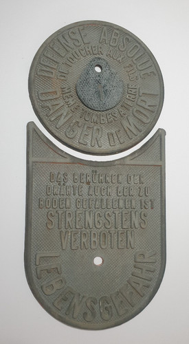 Altes hinweisschild eisenbahn - hinweisschild,