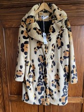 Floer Mantel, Fake Fur, Neu und ungetragen, Größe 38