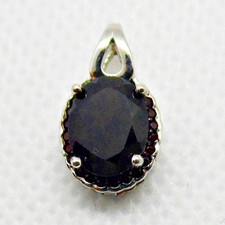 Tief Dunkelroter Oval Granat Anhänger 925 Silber 585 Weißgold vergoldet