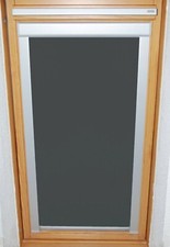 Verdunkelungs-Rollo mit