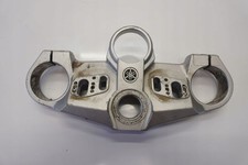 YAMAHA FJR 1300 13-15 PÓŁKA