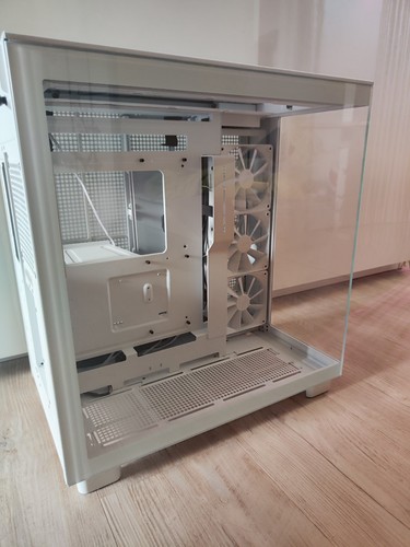 Nzxt flow mid tower pc - nzxt, h9