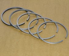 Satz Kolbenringe passend für