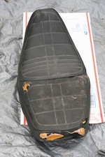 1980 YAMAHA SR 250  OEM SEAT