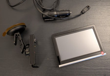 Falk Navi Navigationsgerät Neo 550, Karten von 2015, Saugnapf vergilbt