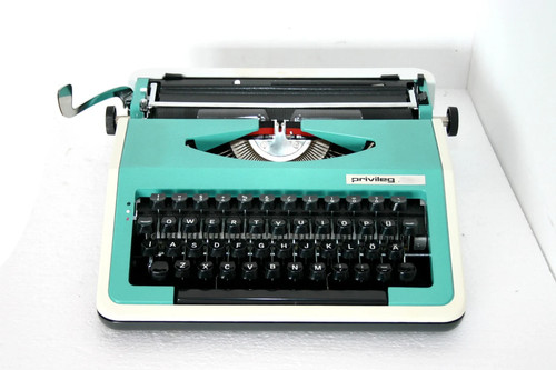 Cursive script typewriter - cursive,