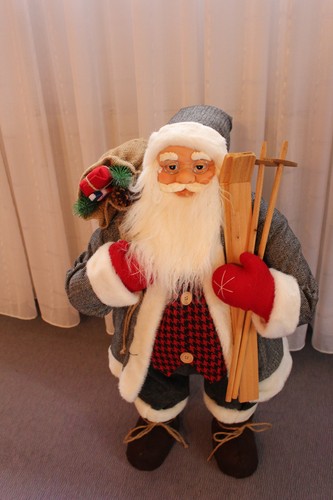 Nikolaus aus kunststoff textil - aus, kunststoff/textil