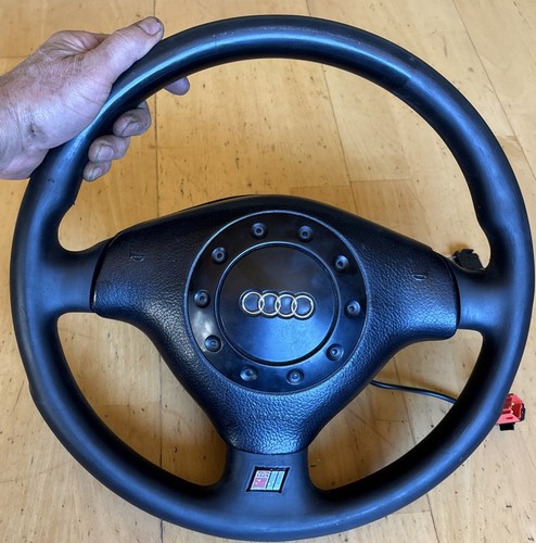 Audi 4a0880201 - b5,