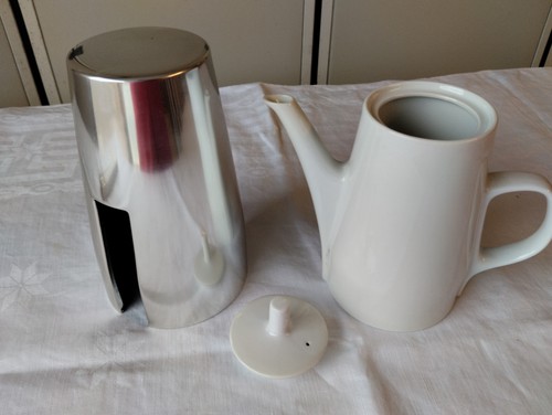 Kanne mit warmhaltehaube weiß - kanne,