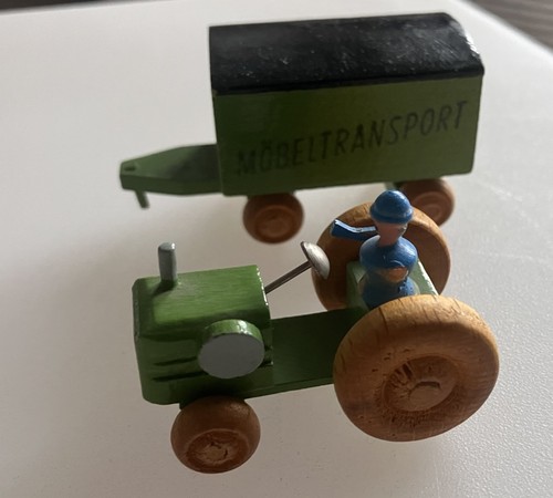 Vintage holzspielzeug traktor - holzspielzeug,