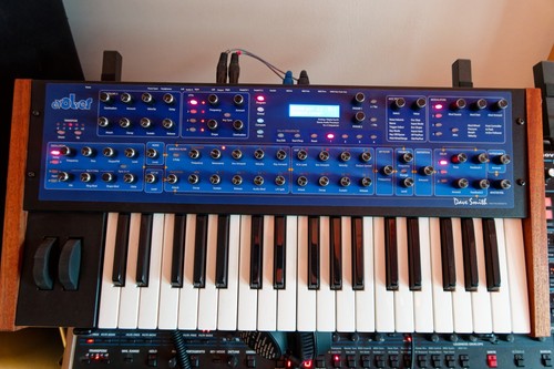 Dave smith instruments - dave,