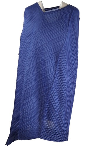 Pleats please issey - please, miyake